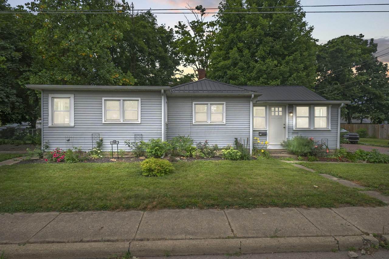 706 Burgess Street - Photo 1