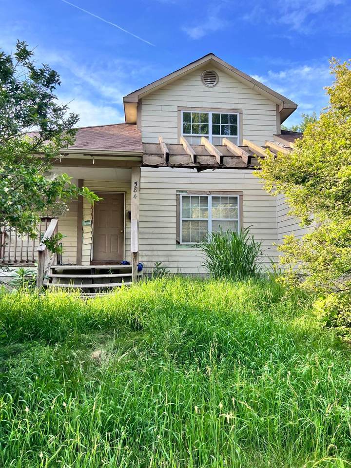 584 Koebel Avenue - Photo 1
