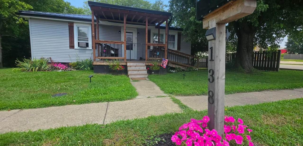 138 Front Street - Photo 1