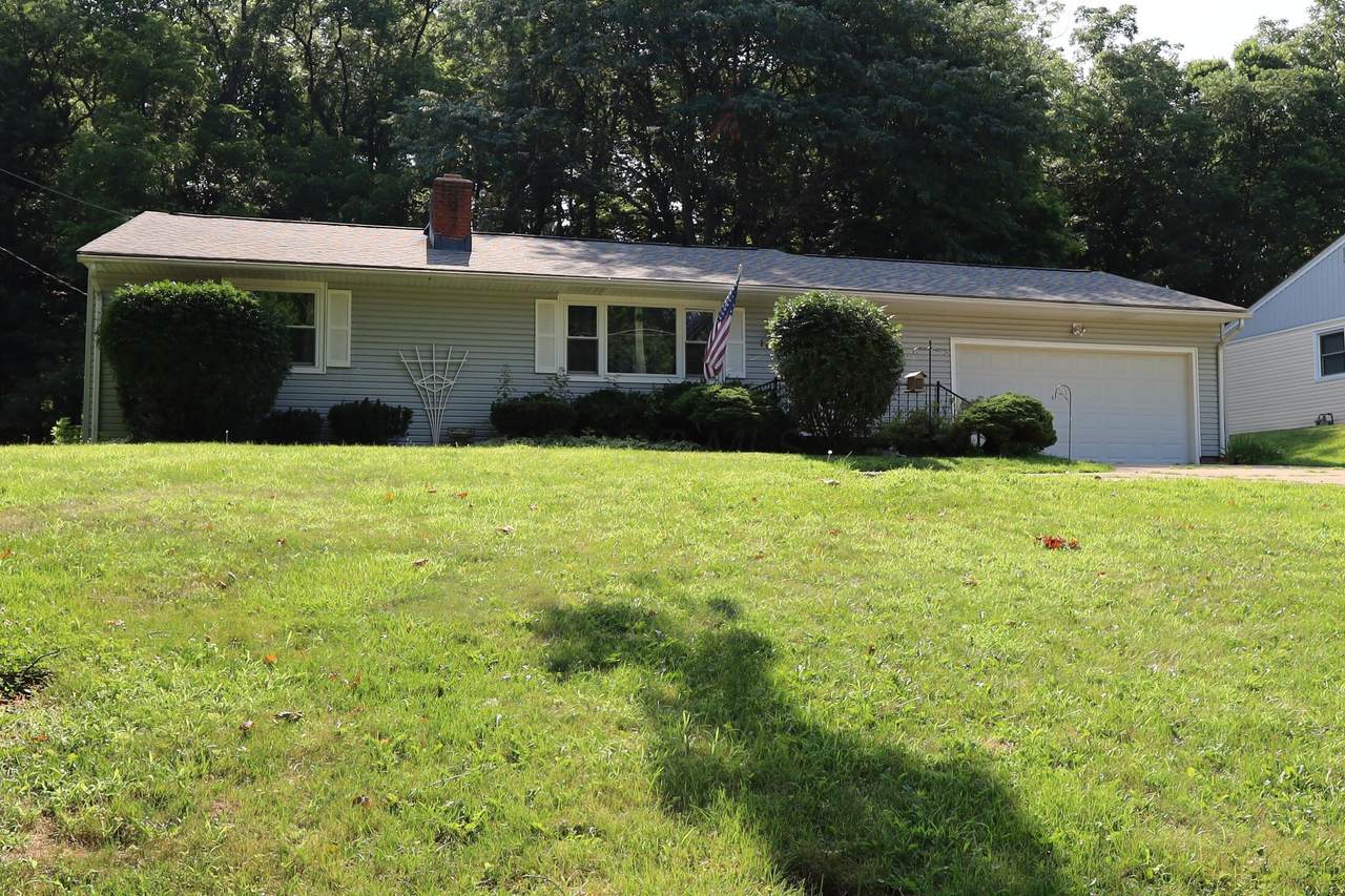 100 Teryl Drive - Photo 1