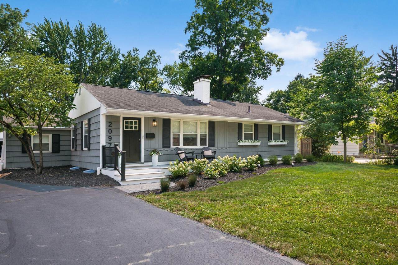 2097 Springhill Drive - Photo 1