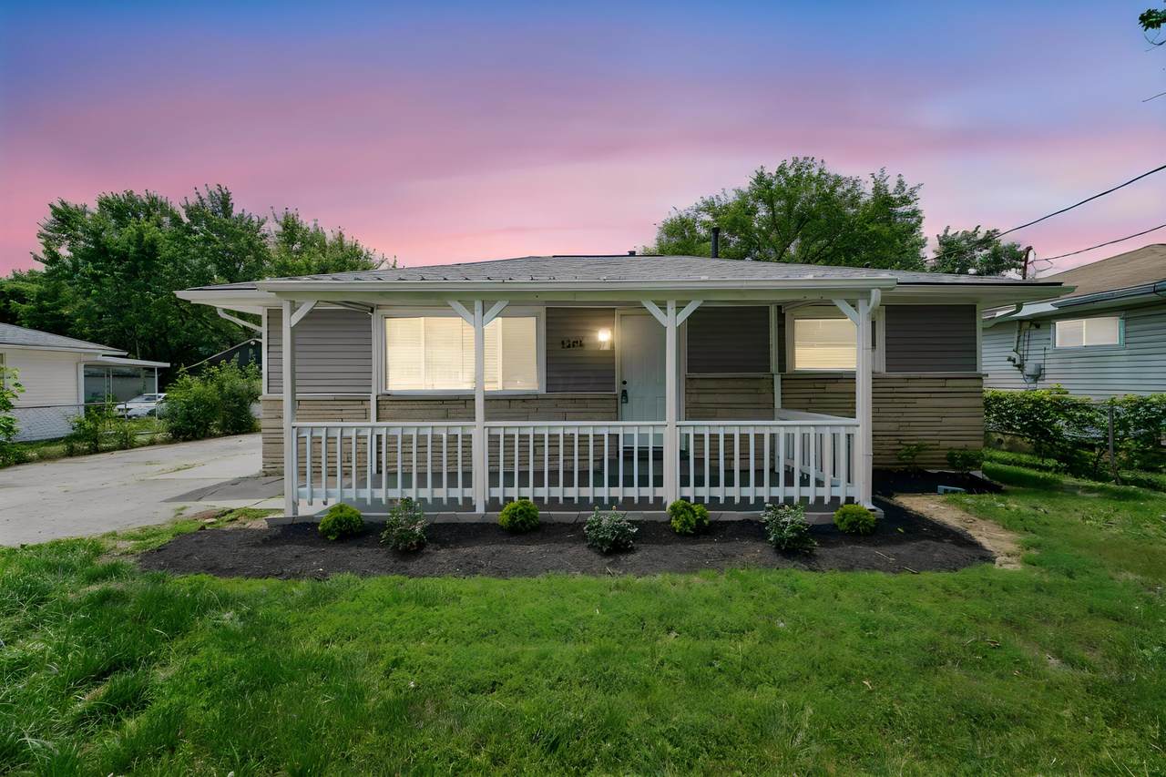 1291 Augmont Avenue - Photo 1