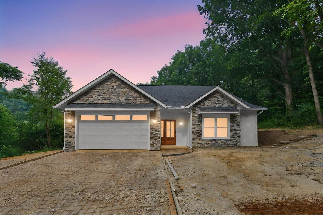 706 Berry Road - Photo 1