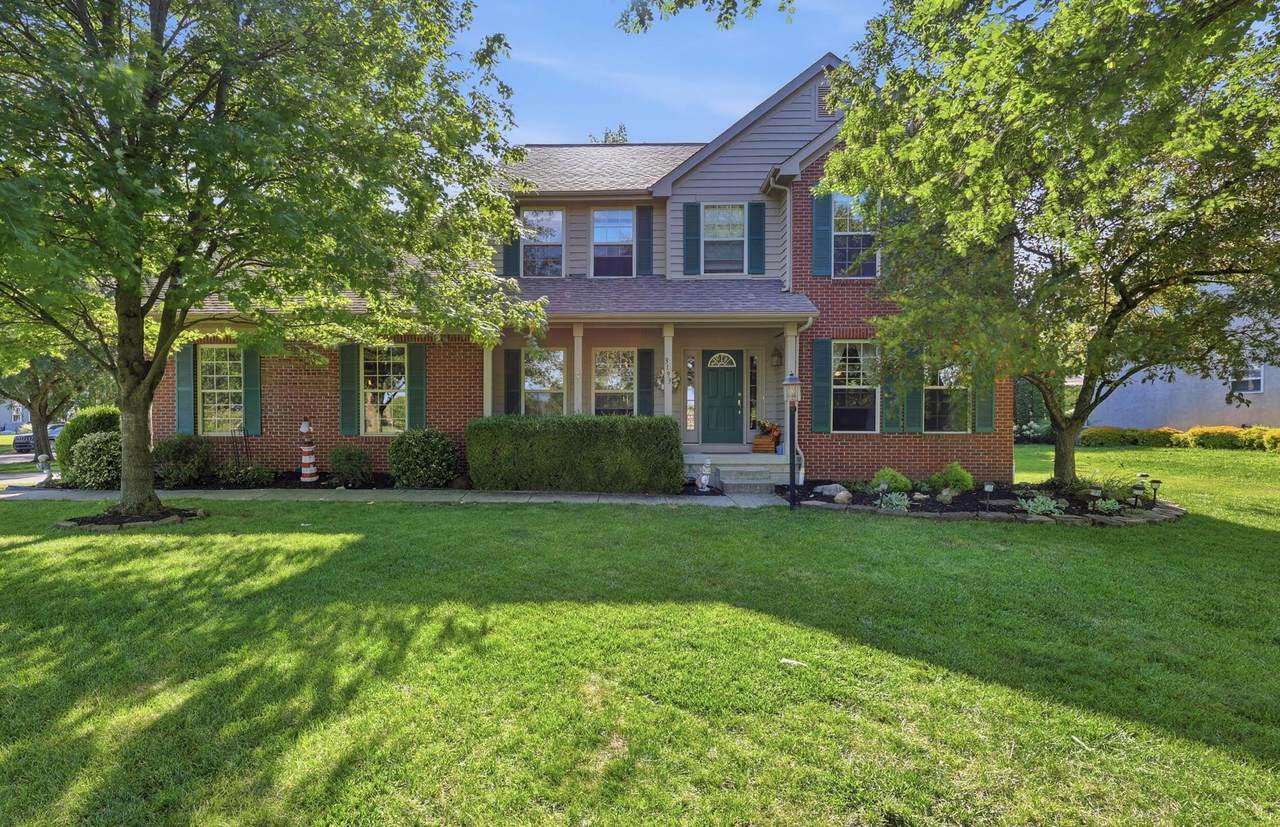3193 Walkerview Drive - Photo 1