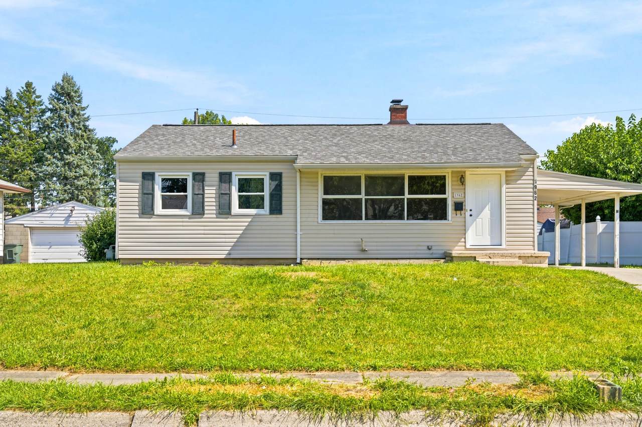 1962 Beaumont Road - Photo 1