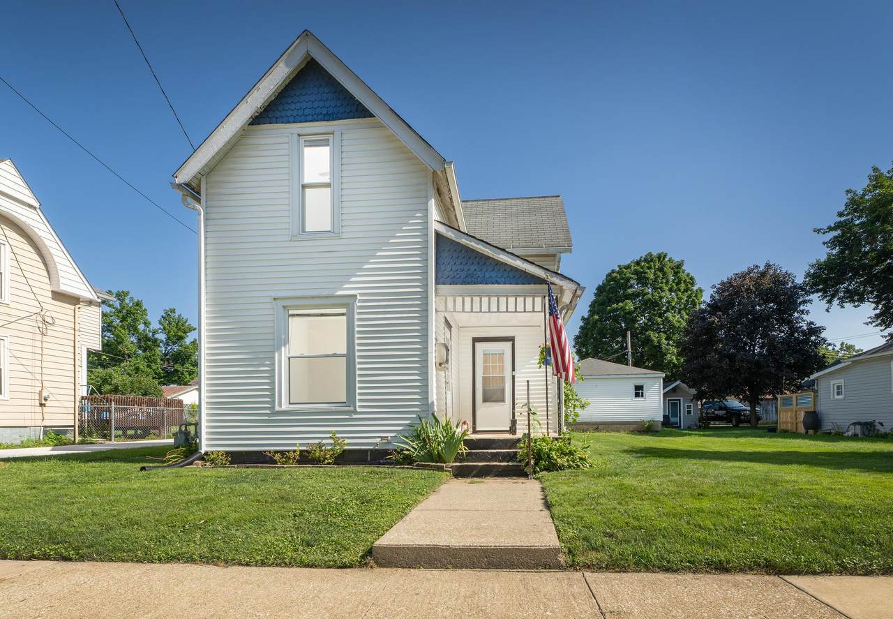 505 Burgess Street - Photo 1