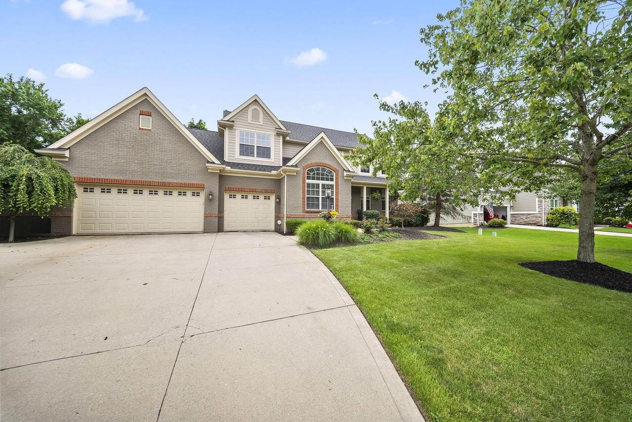 1858 Hazelwood Drive - Photo 1