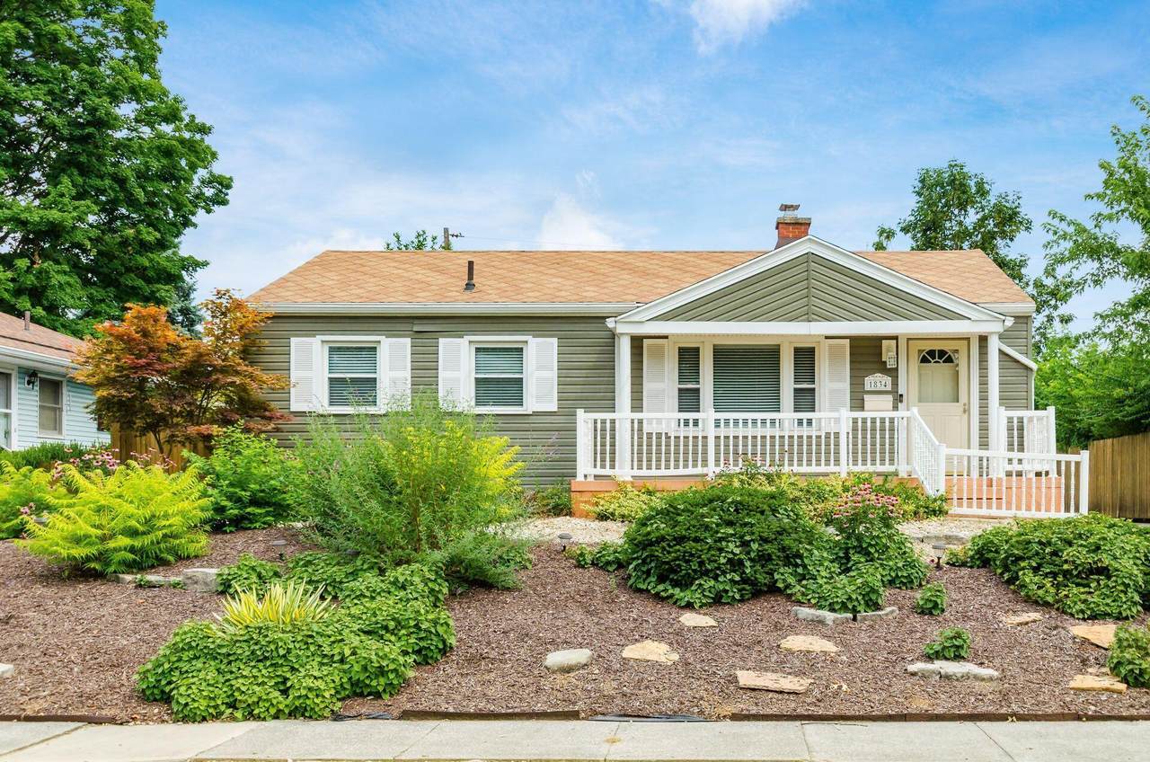 1834 Beaumont Road - Photo 1