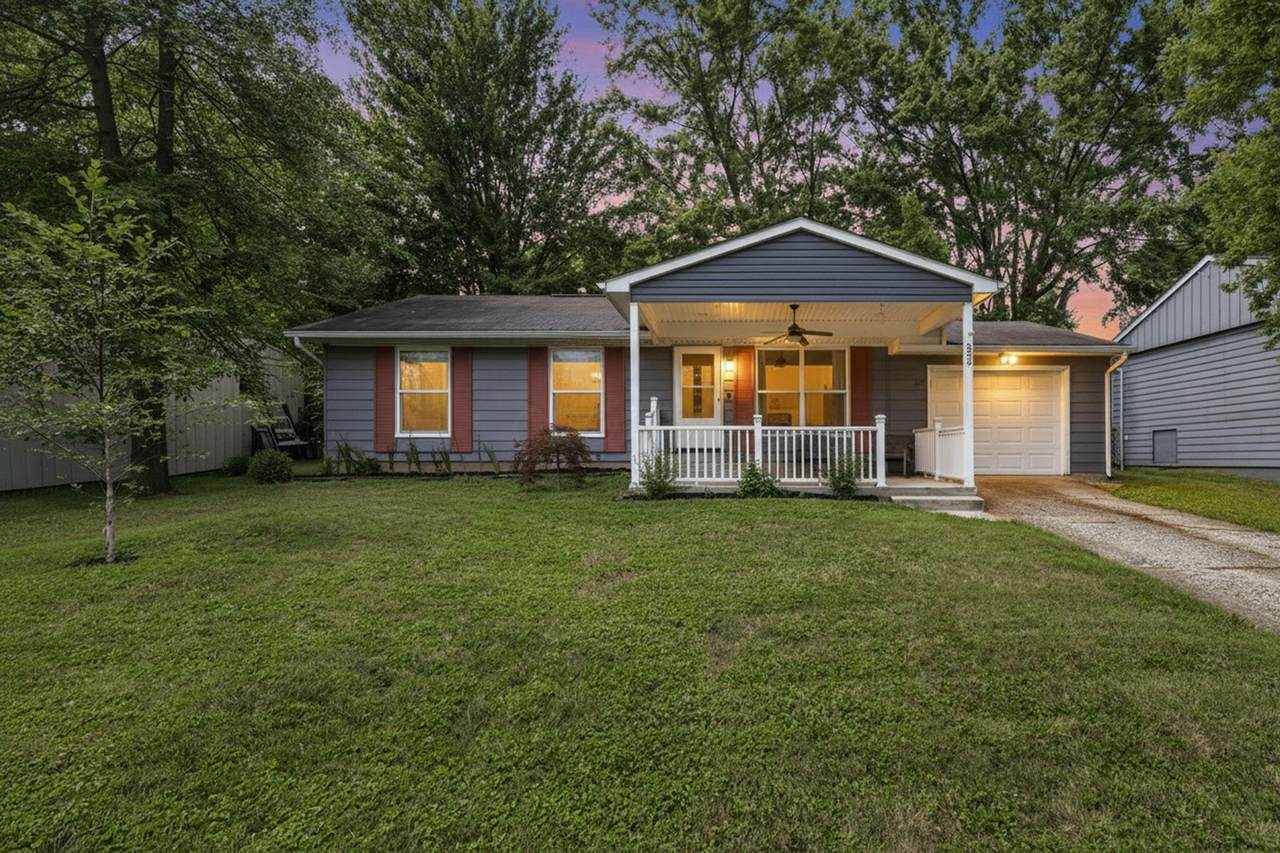 233 Mistletoe Court - Photo 1