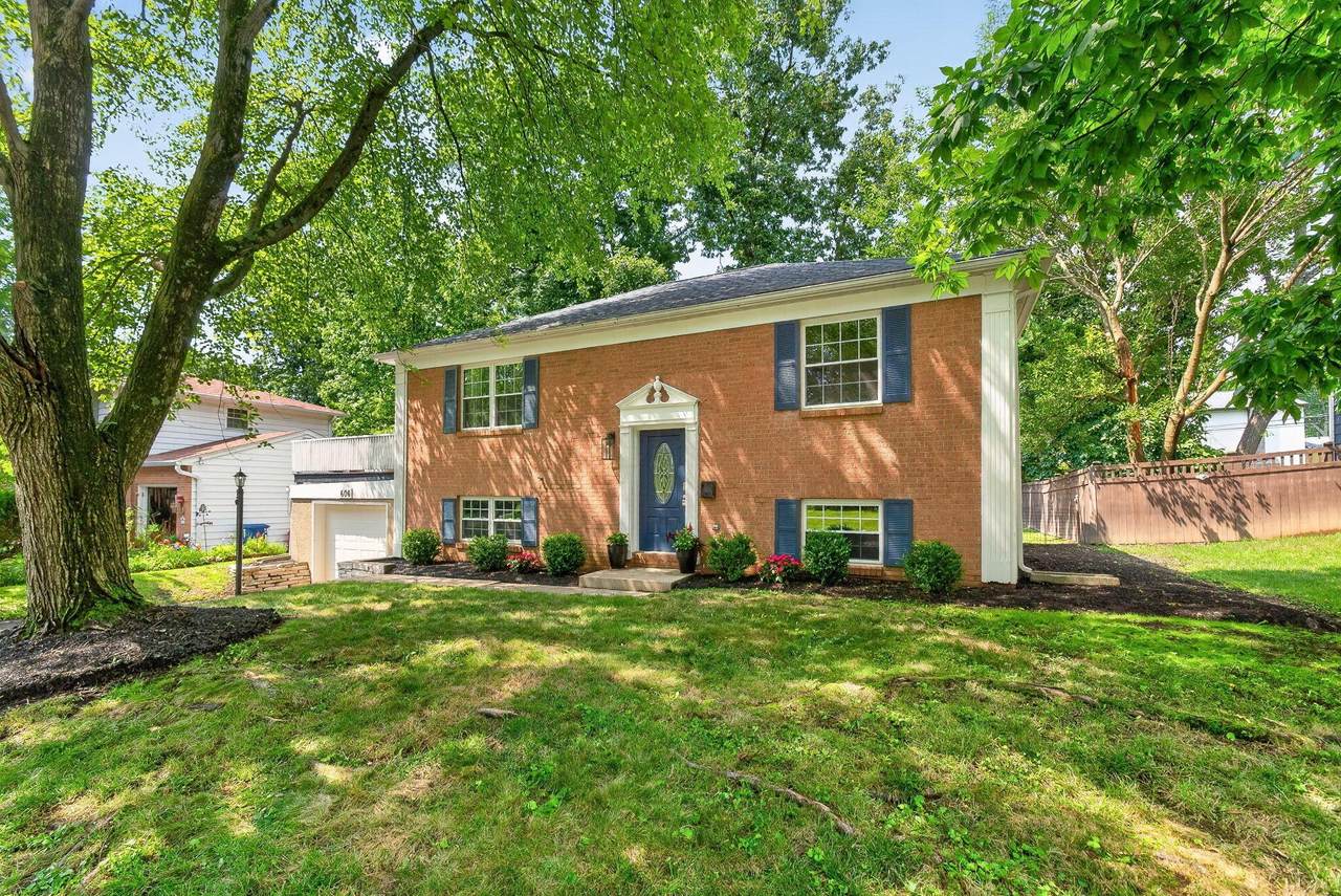 606 Woodsfield Drive - Photo 1