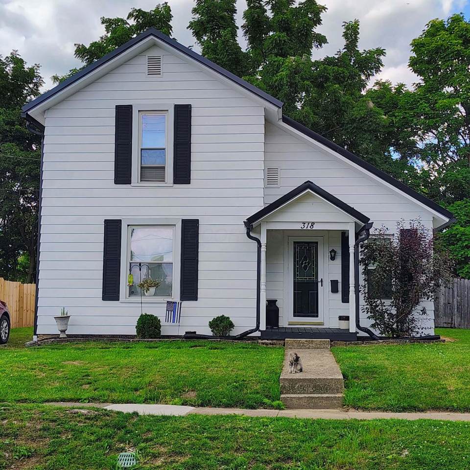 318 Lincoln Avenue - Photo 1