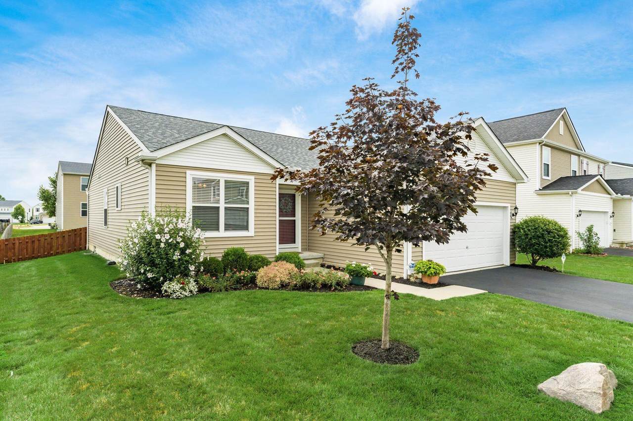 350 Glen Crossing Drive - Photo 1