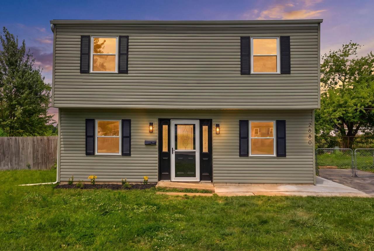 2880 Gentry Lane - Photo 1