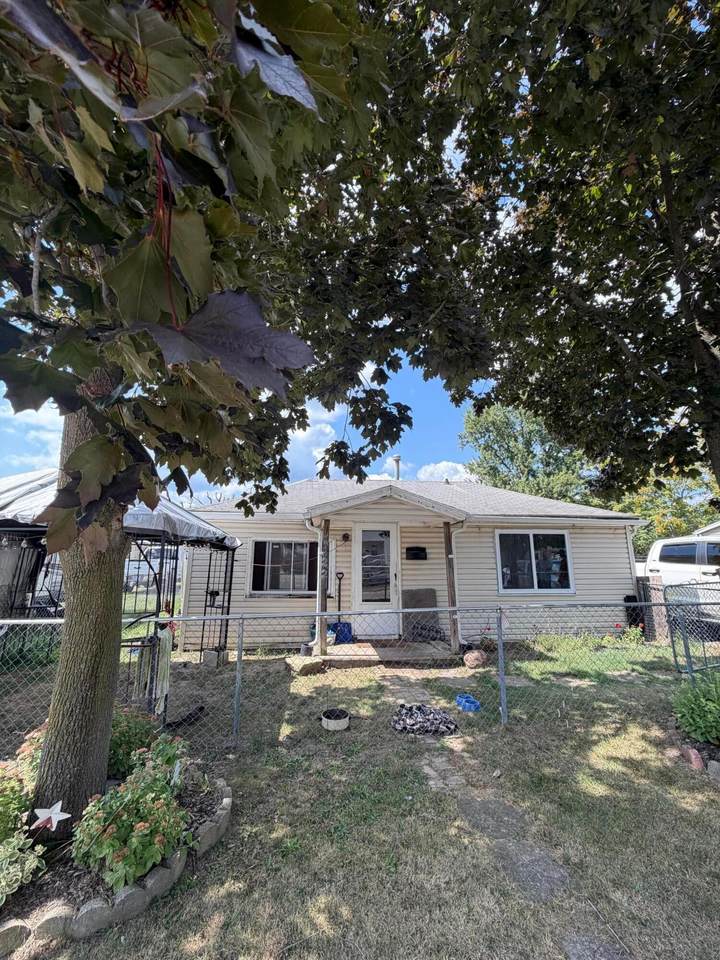 1122 Rawlings Street - Photo 1
