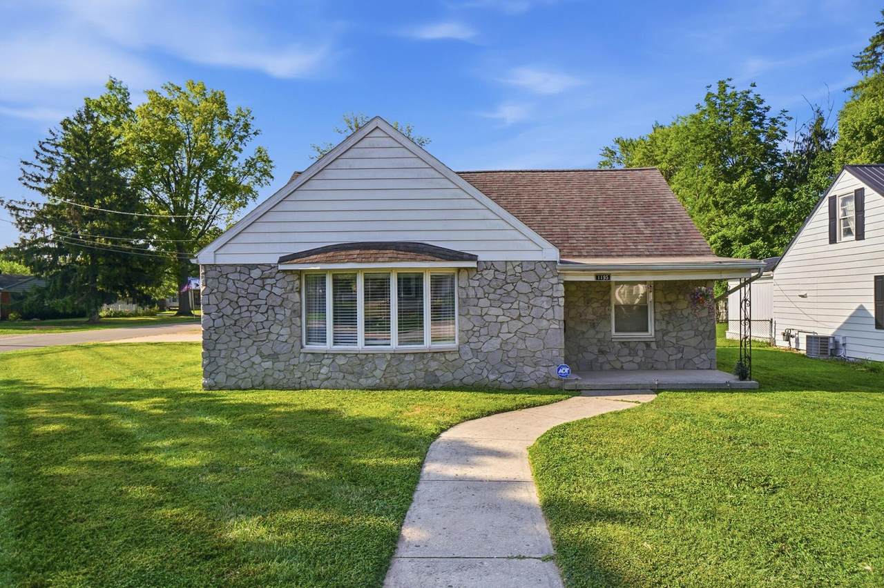 1195 Indiana Avenue - Photo 1