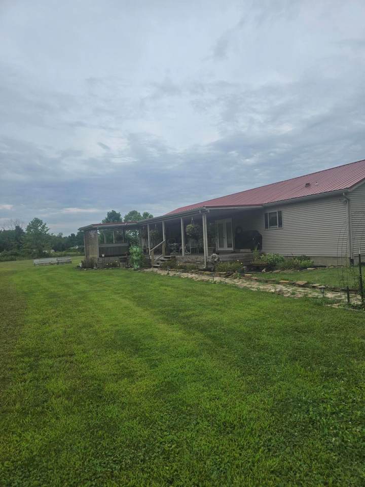 9134 Charleston Pike - Photo 1