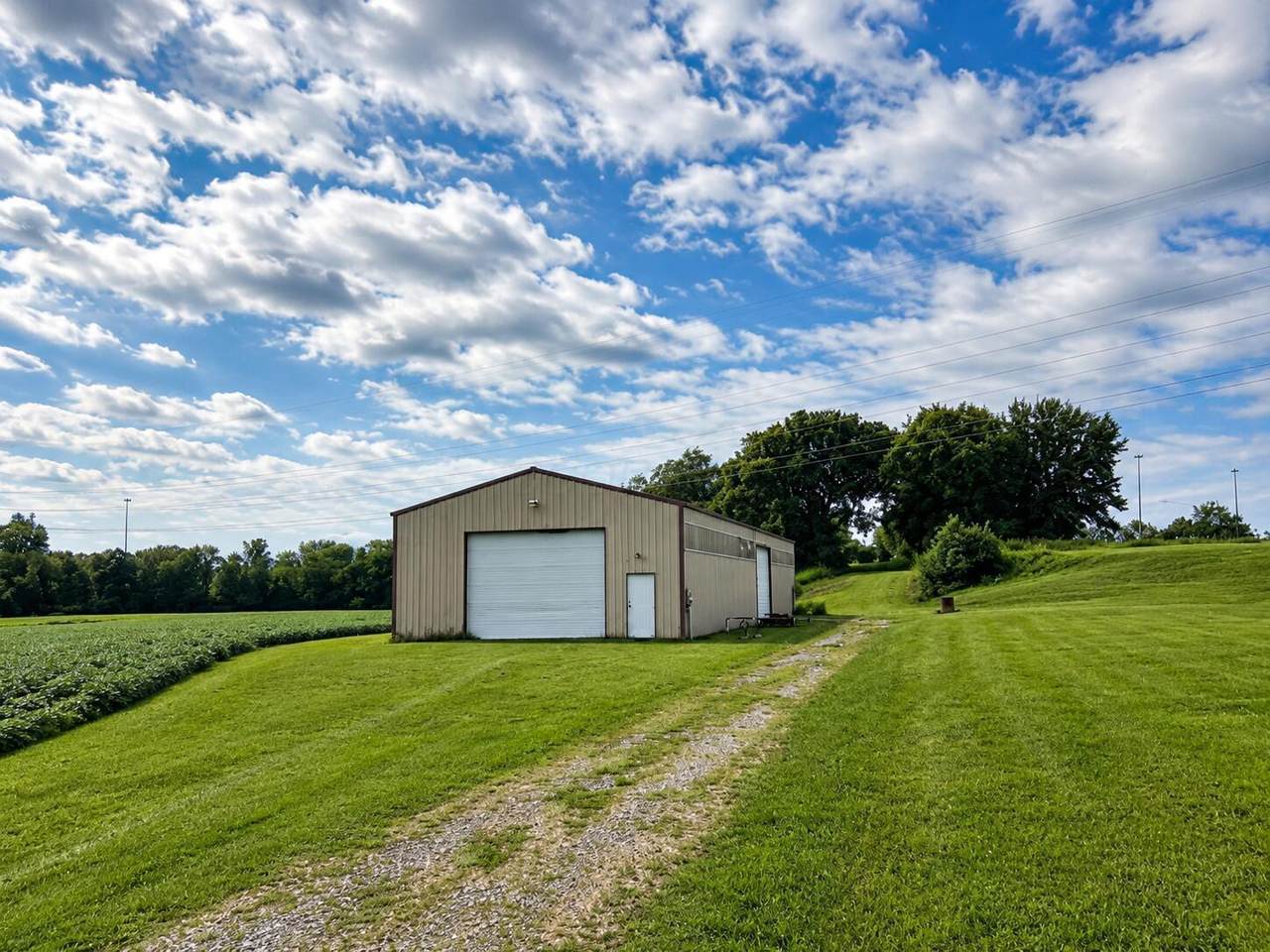 4199 Winchester Pike - Photo 1