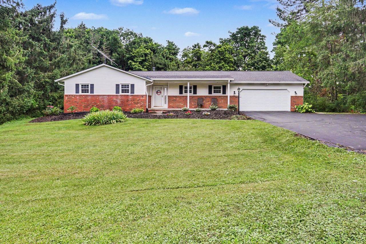 121 Cherokee Trail - Photo 1