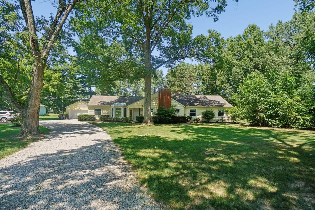 4577 Johnstown Road - Photo 1