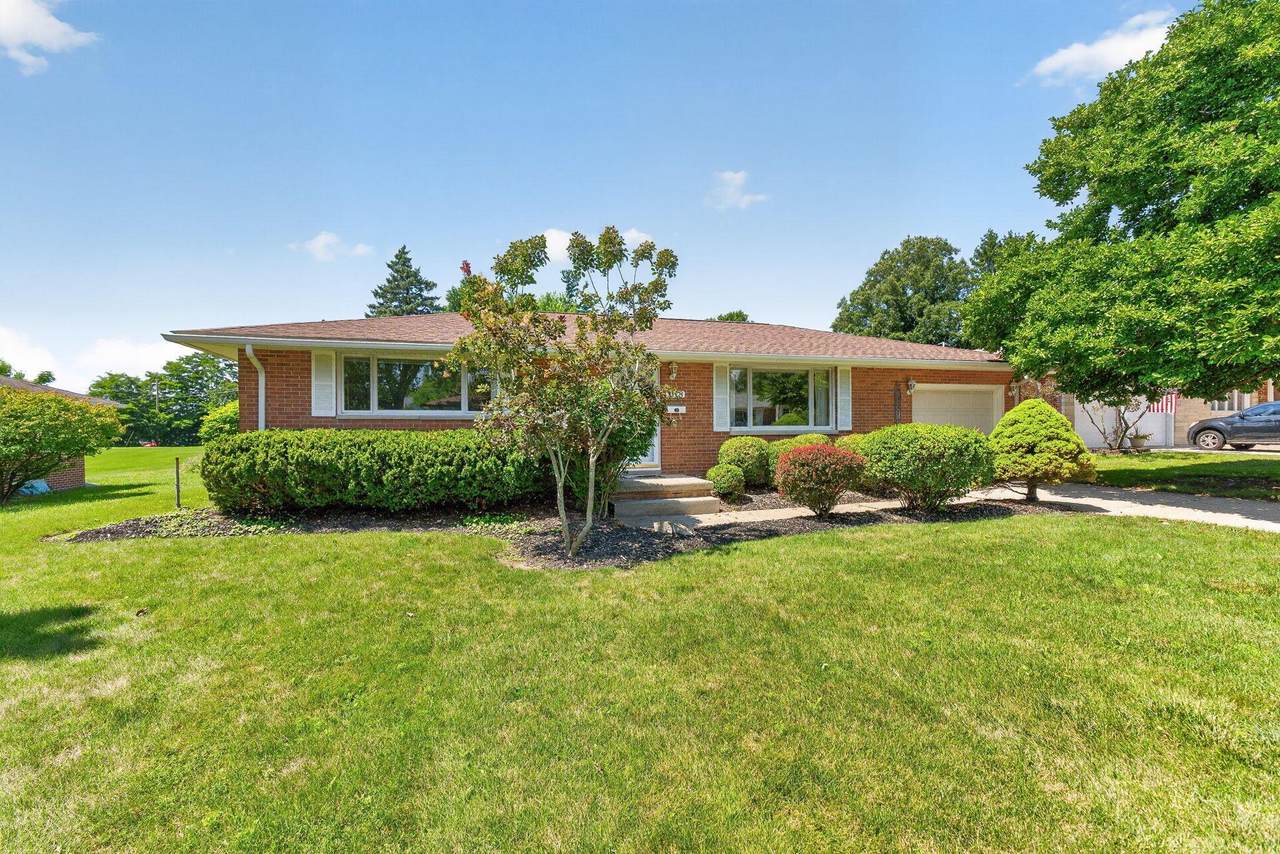108 Pleasant Drive - Photo 1