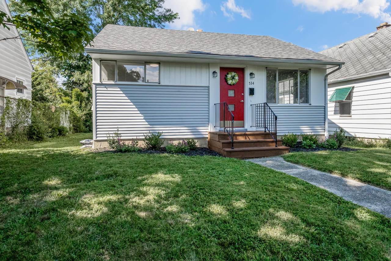 534 Royal Forest Boulevard - Photo 1