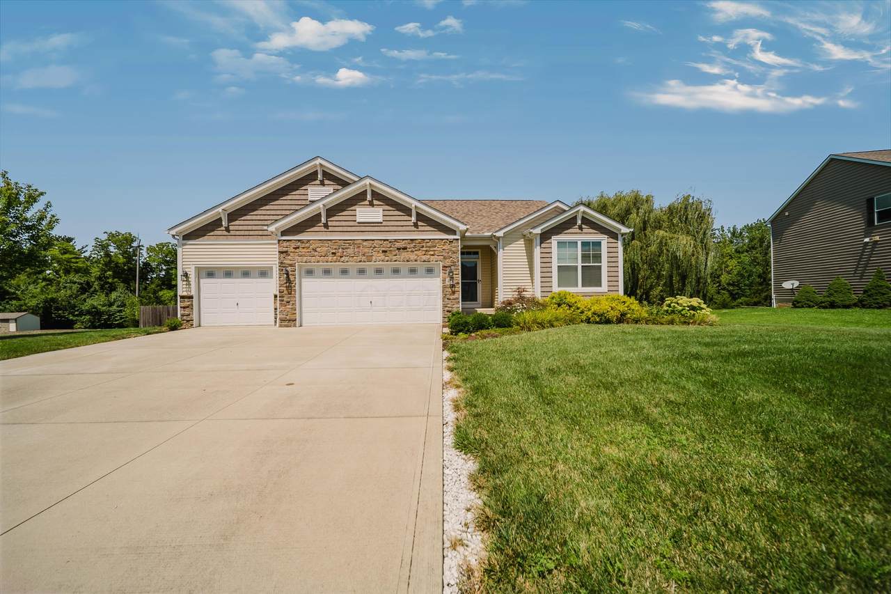 424 Rolling Acre Drive - Photo 1