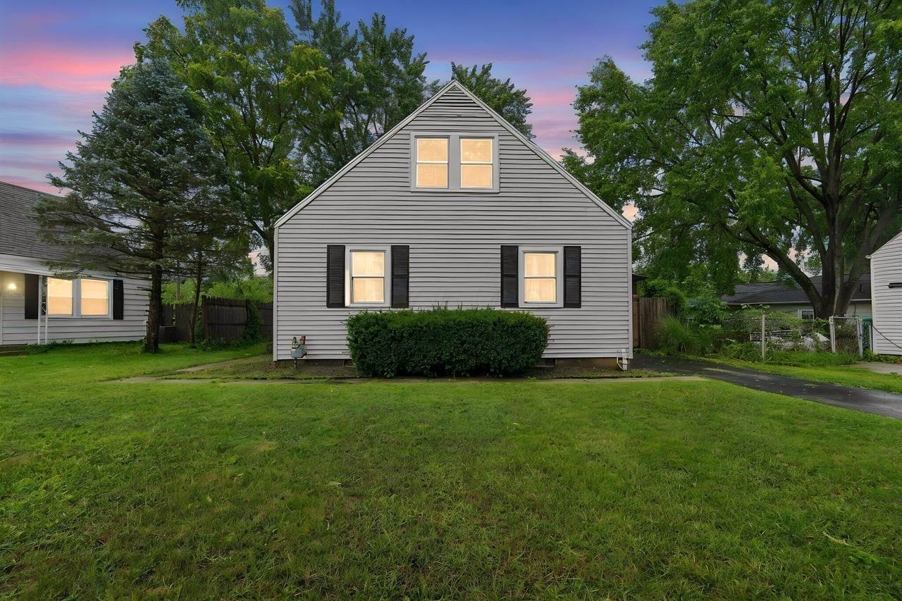 348 Yarmouth Lane - Photo 1