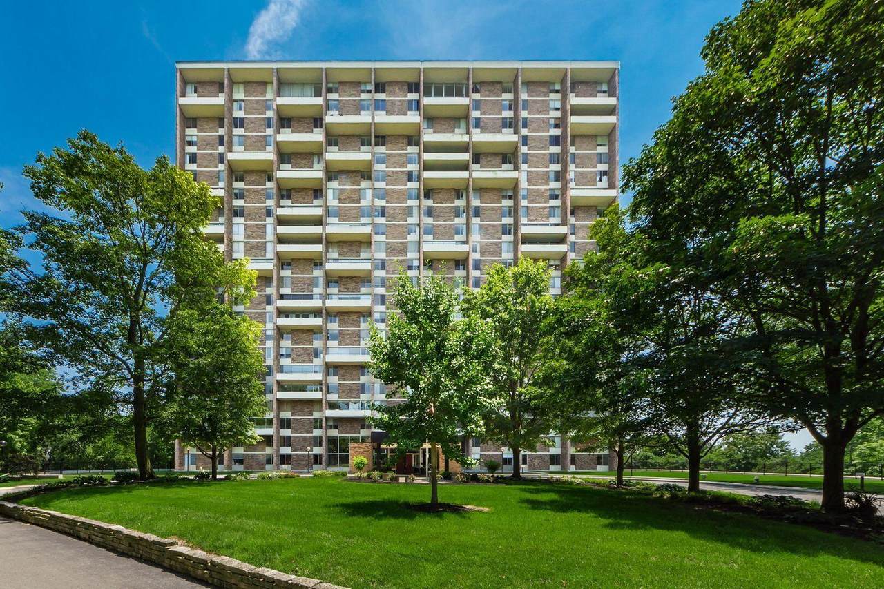 1000-622 Urlin Avenue - Photo 1