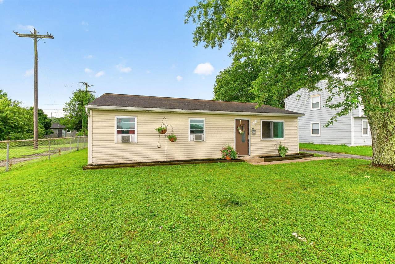 5471 Sedalia Drive - Photo 1