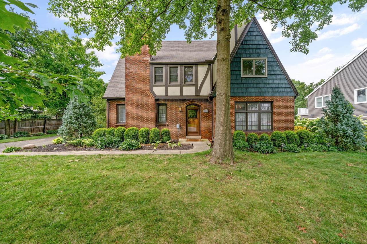 3148 Elbern Avenue - Photo 1
