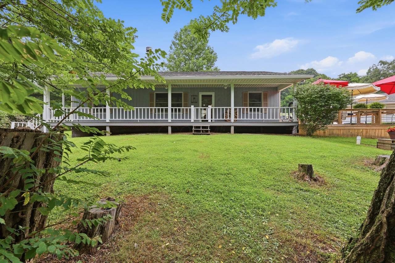 1550 Pinkerton Lane - Photo 1