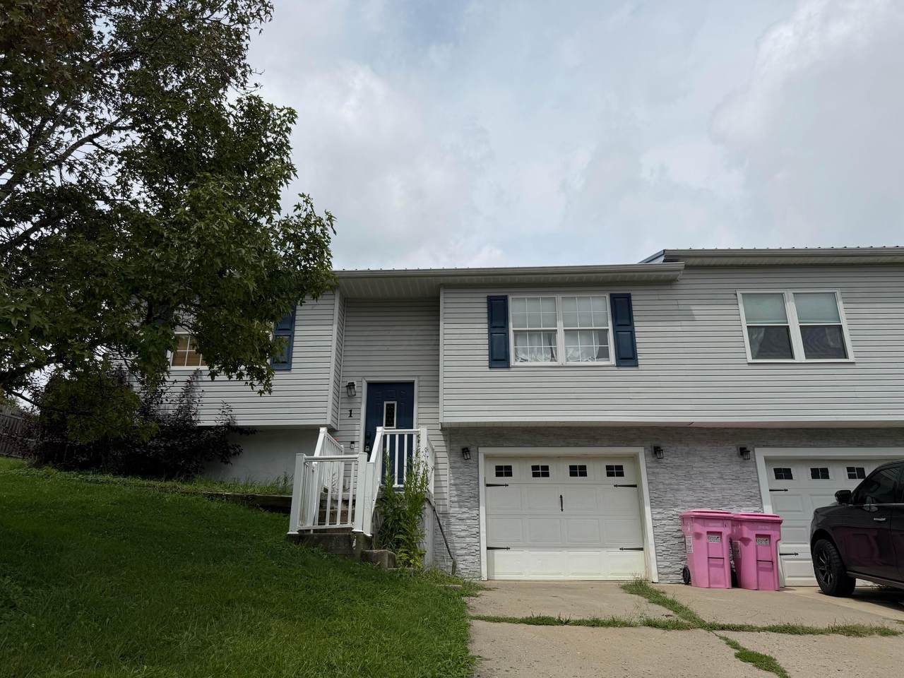 13647 Wesley Drive - Photo 1