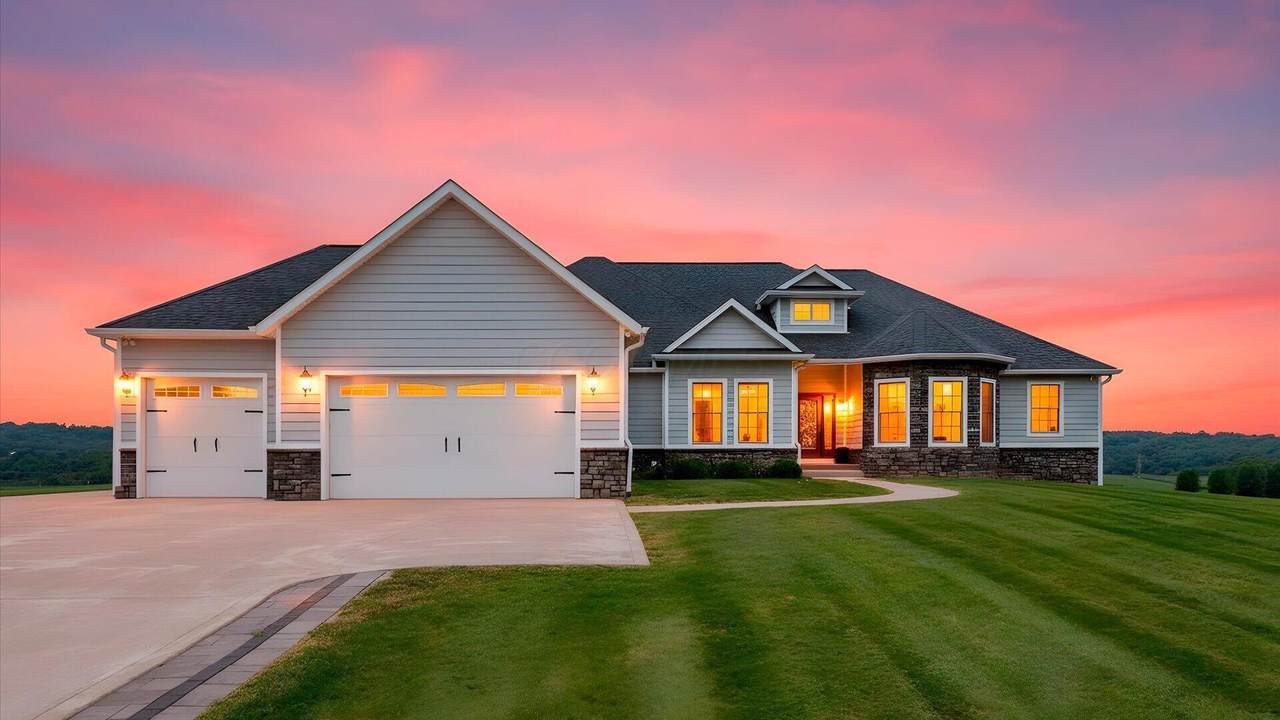 101 Graclyn Court - Photo 1