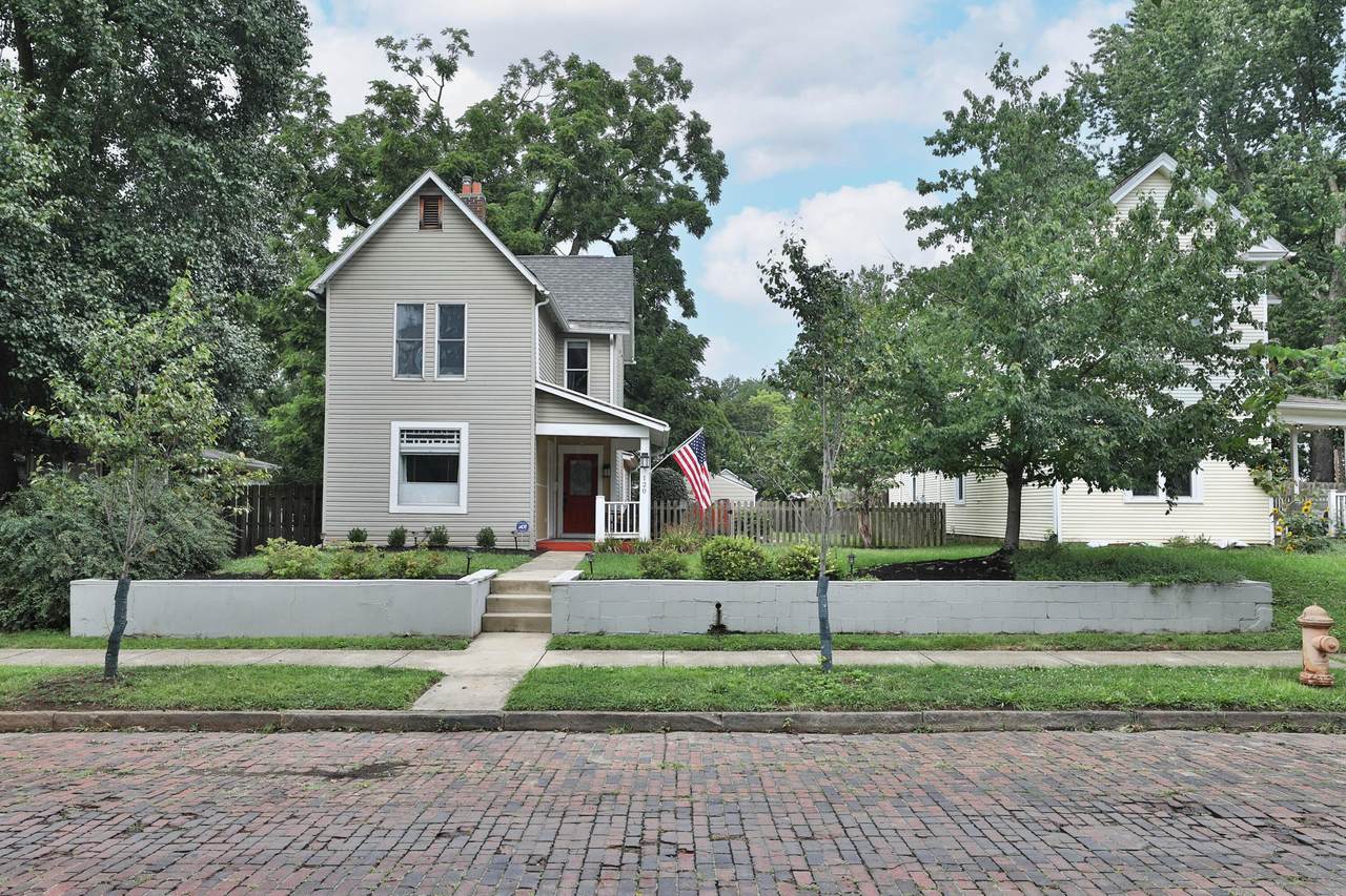 120 Como Avenue - Photo 1