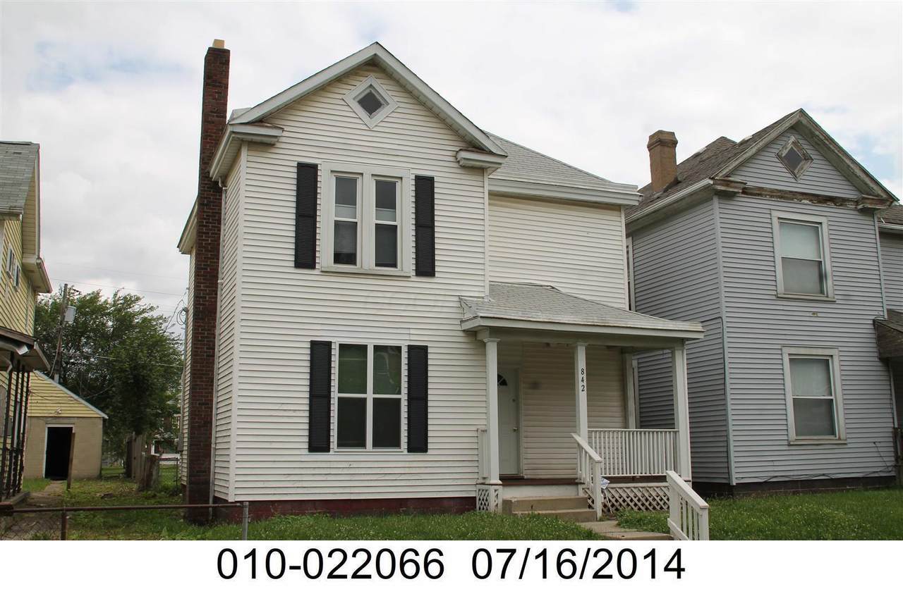842 Bellows Avenue - Photo 1