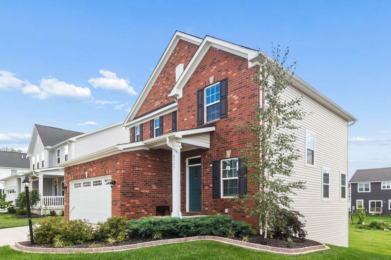 8425 Graystone Drive - Photo 1