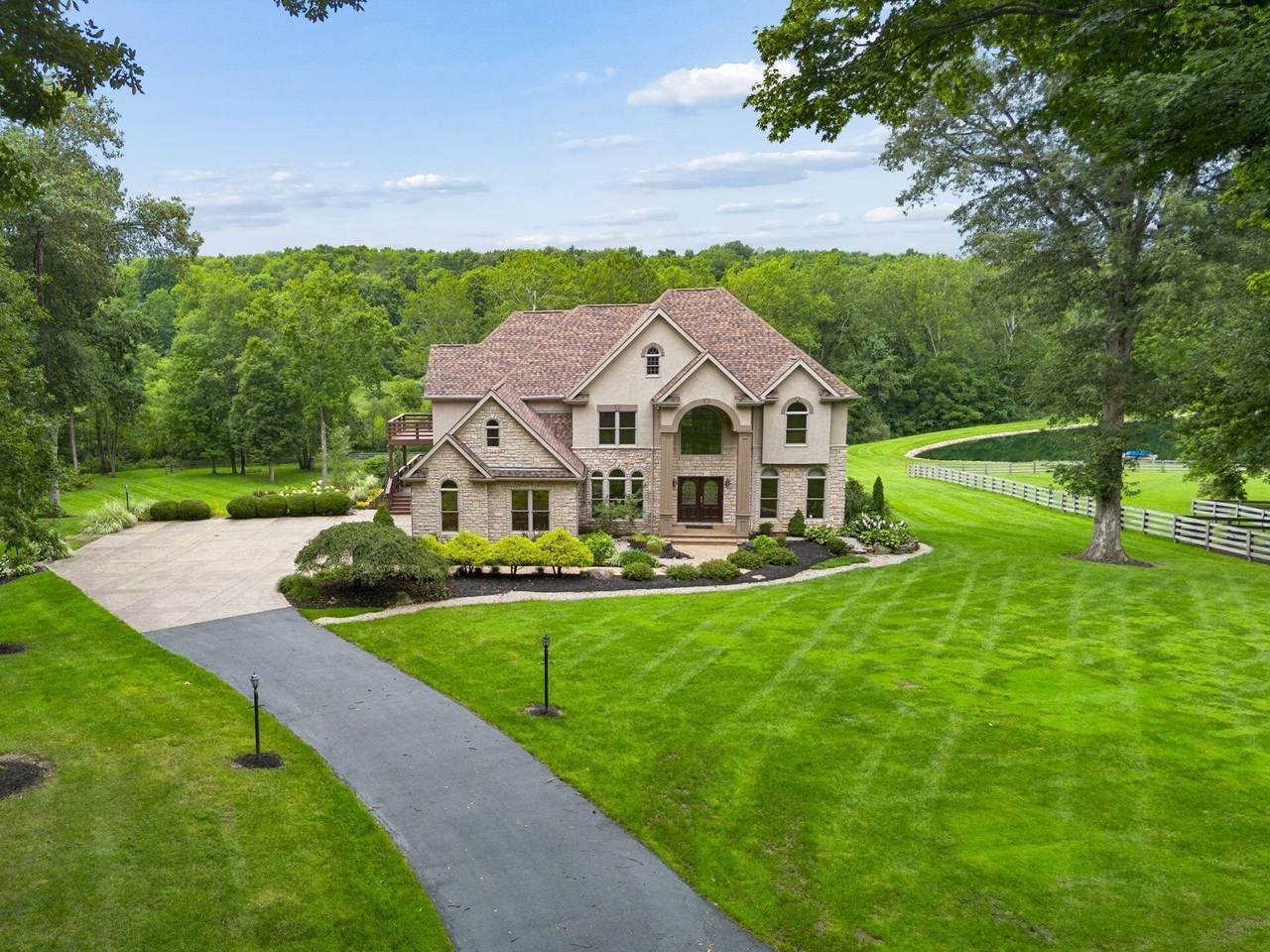 5872 Lancaster-Circleville Road - Photo 1