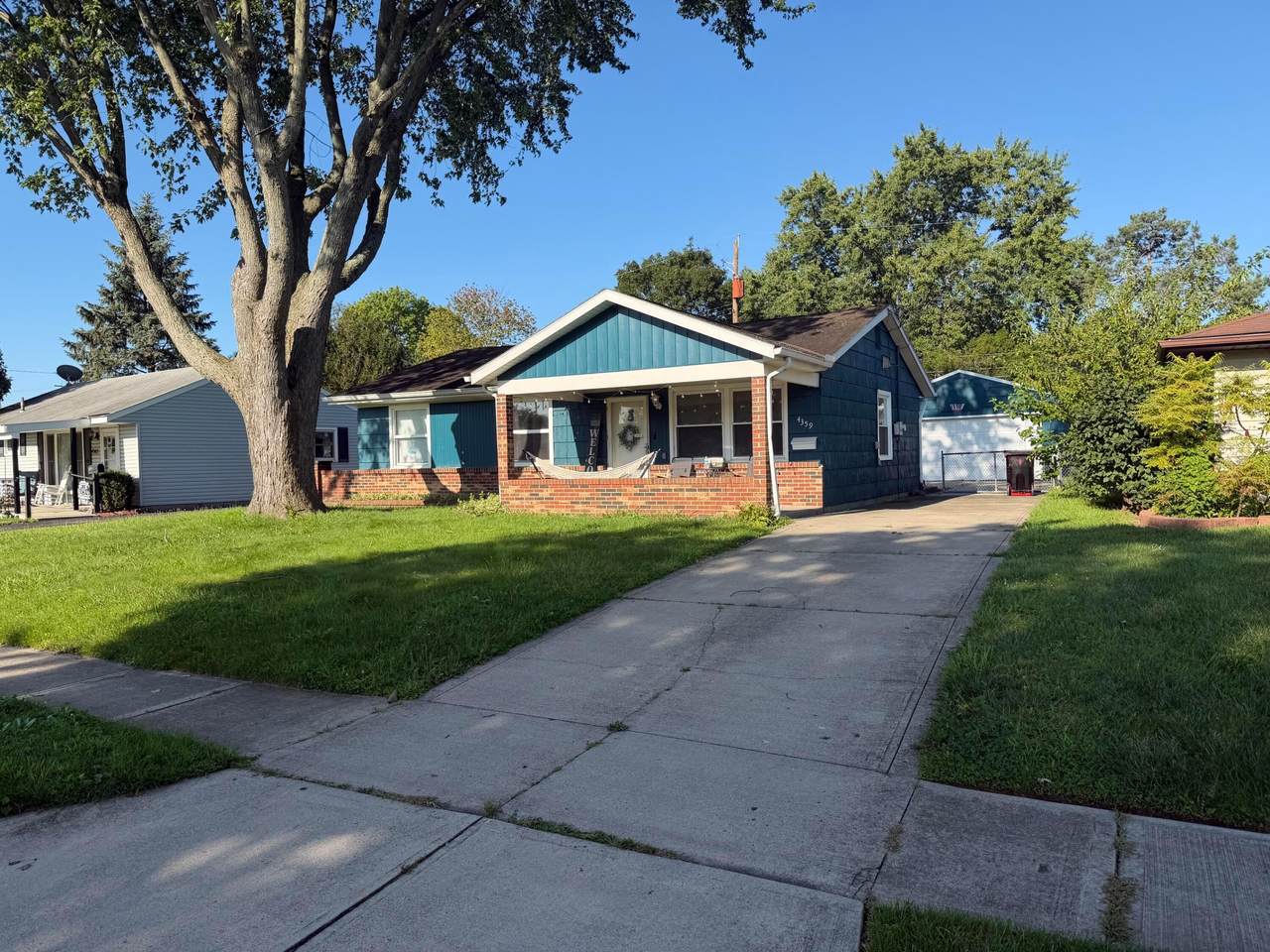 4359 Maplegrove Drive - Photo 1