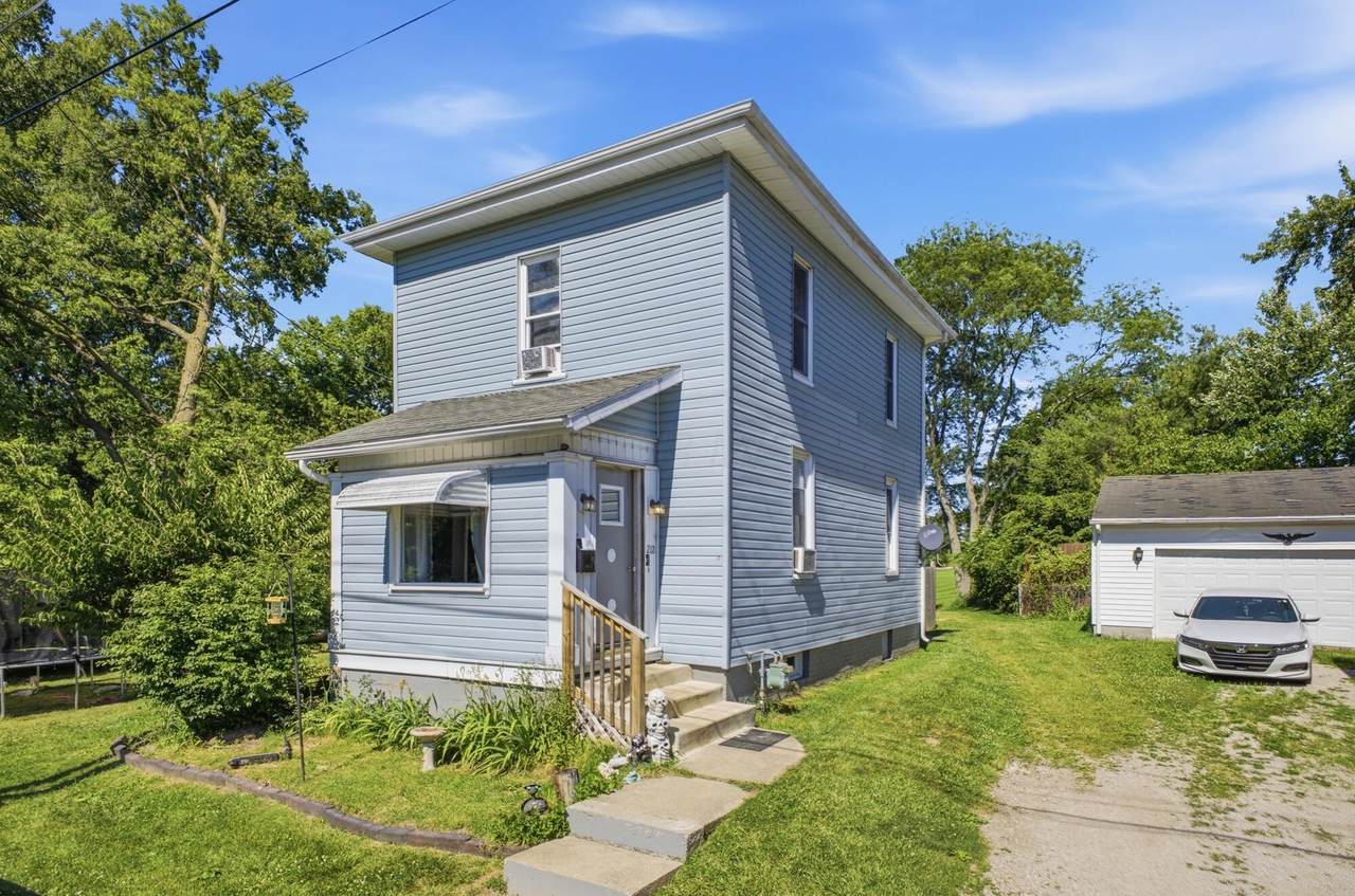 212 Highland Avenue - Photo 1