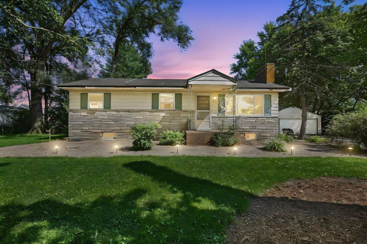 1150 London Groveport Road - Photo 1