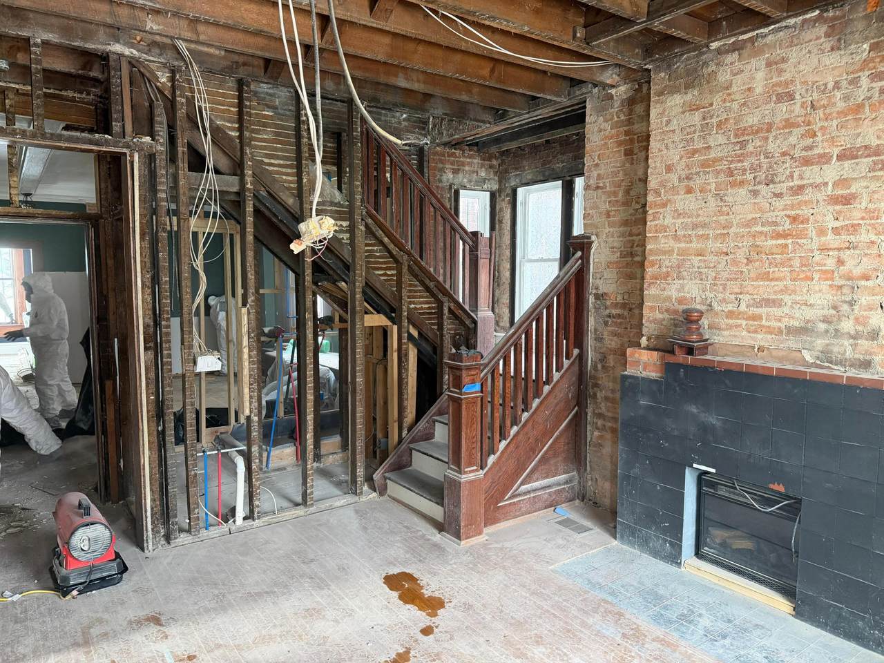 https://bt-photos.global.ssl.fastly.net/columbus/1280_boomver_1_226032799-2.jpg