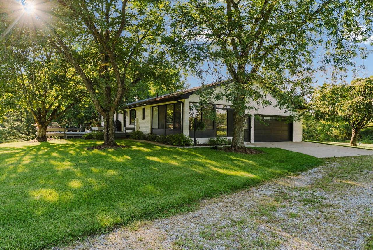16850 Peerless Road - Photo 1