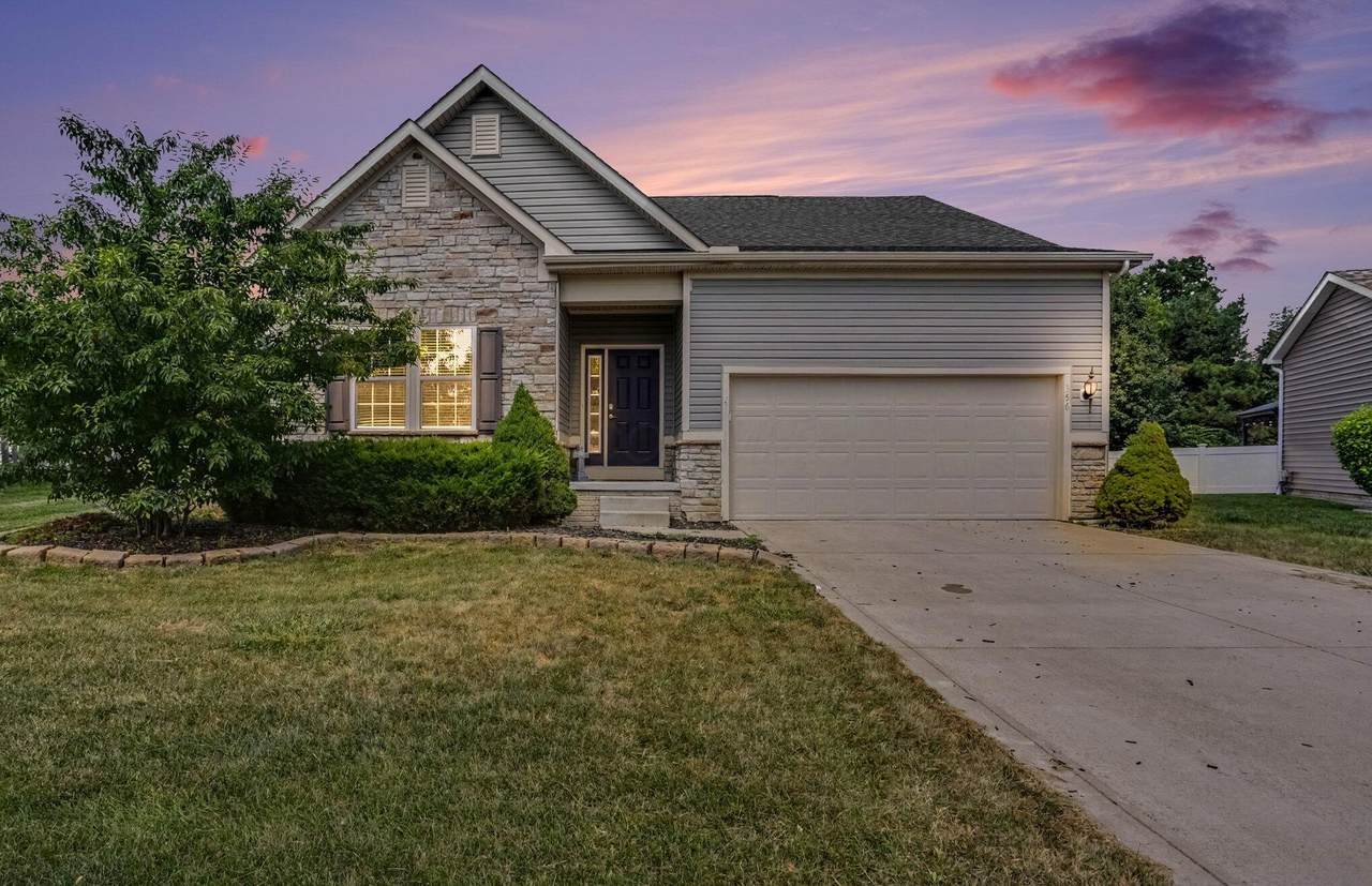 356 Ridgefield Drive - Photo 1
