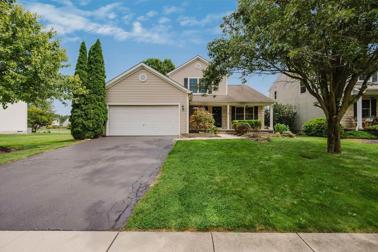 5587 Genoa Farms Boulevard - Photo 1