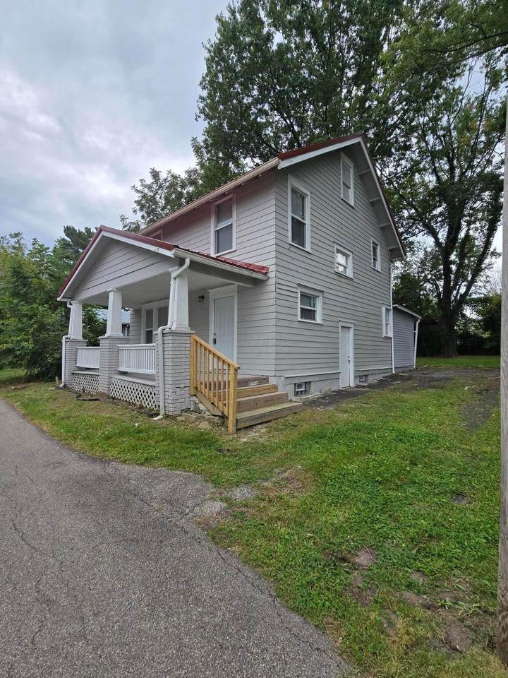 28 Cameron Avenue - Photo 1