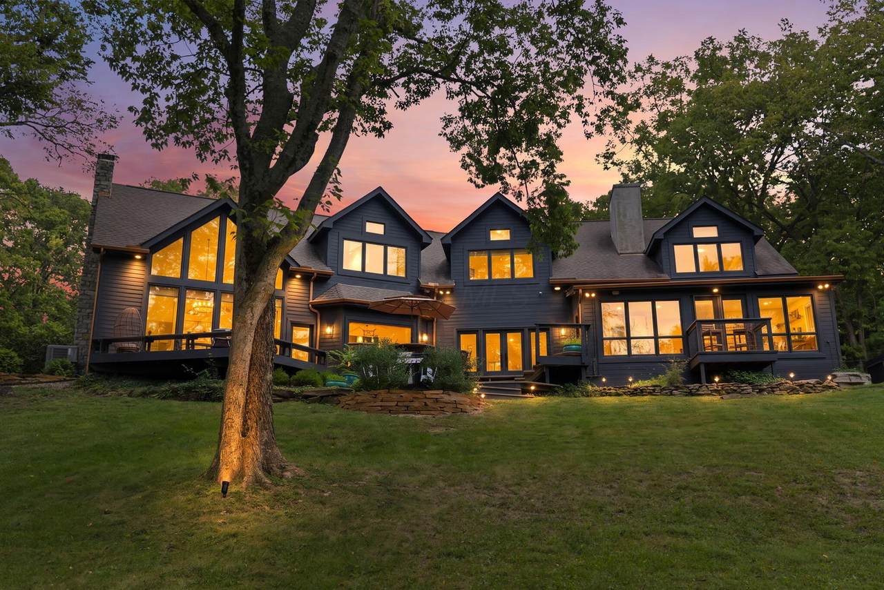 7827 Riverside Drive - Photo 1