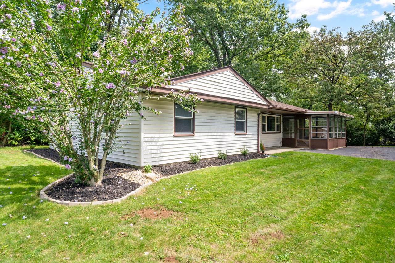 2255 Cherokee Drive - Photo 1