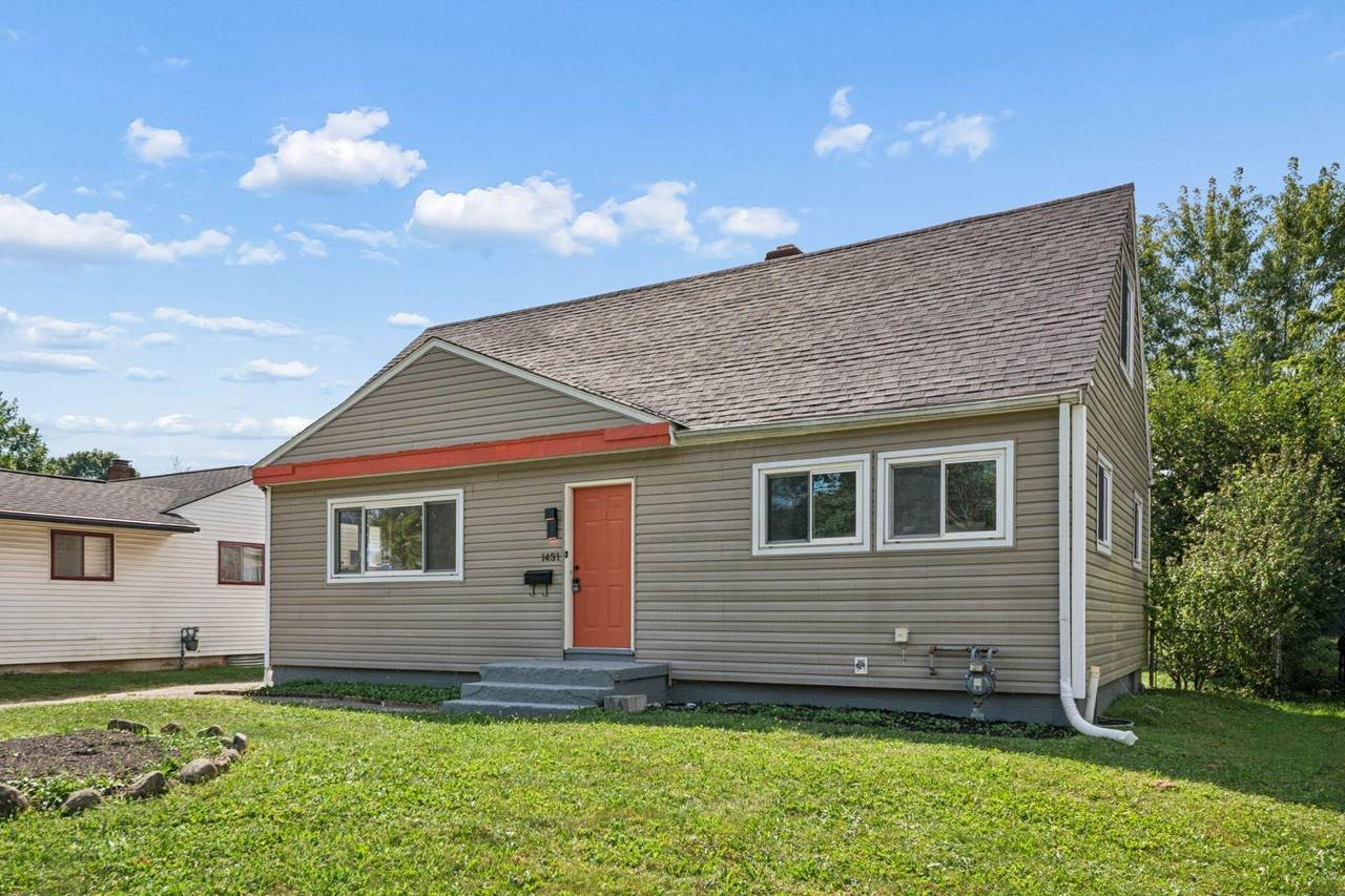 1431 Aven Drive - Photo 1