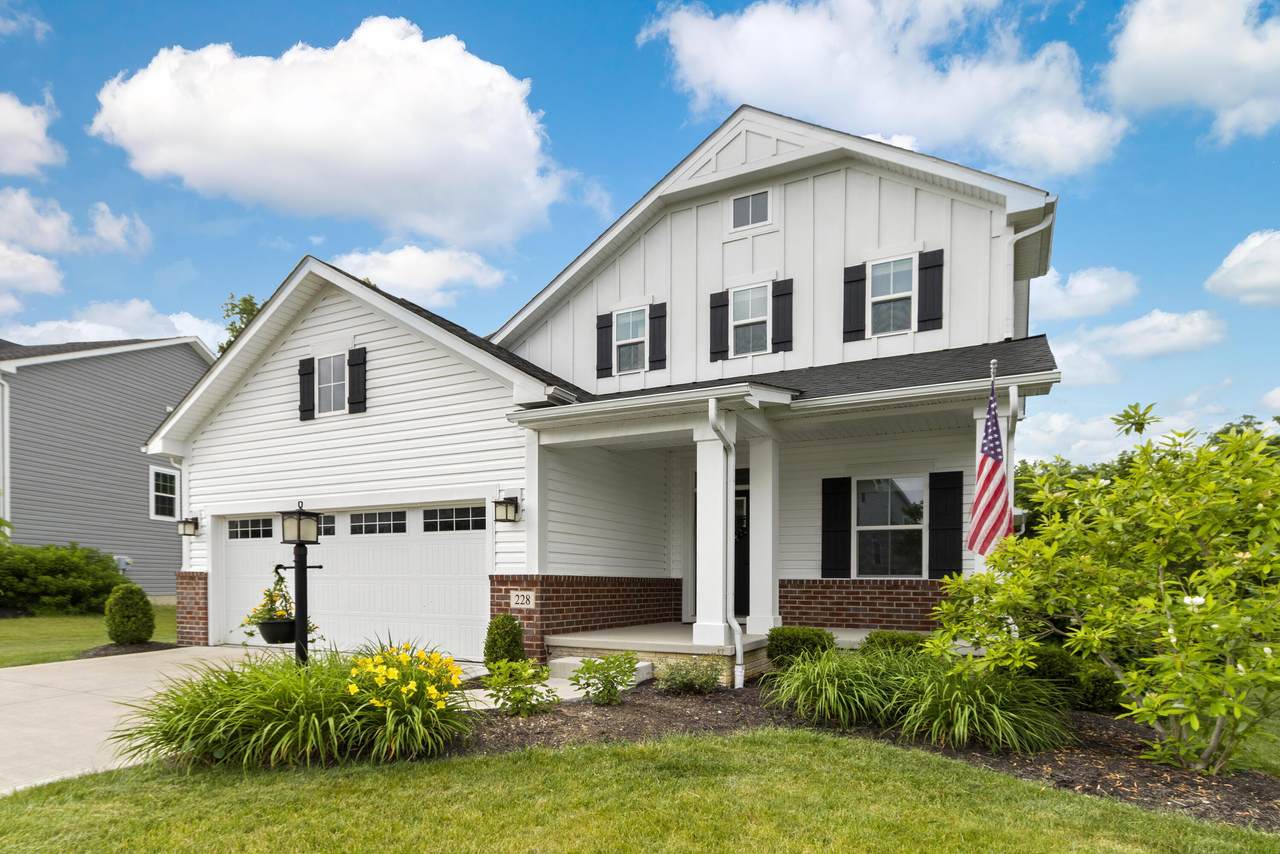 228 Arlington Drive - Photo 1
