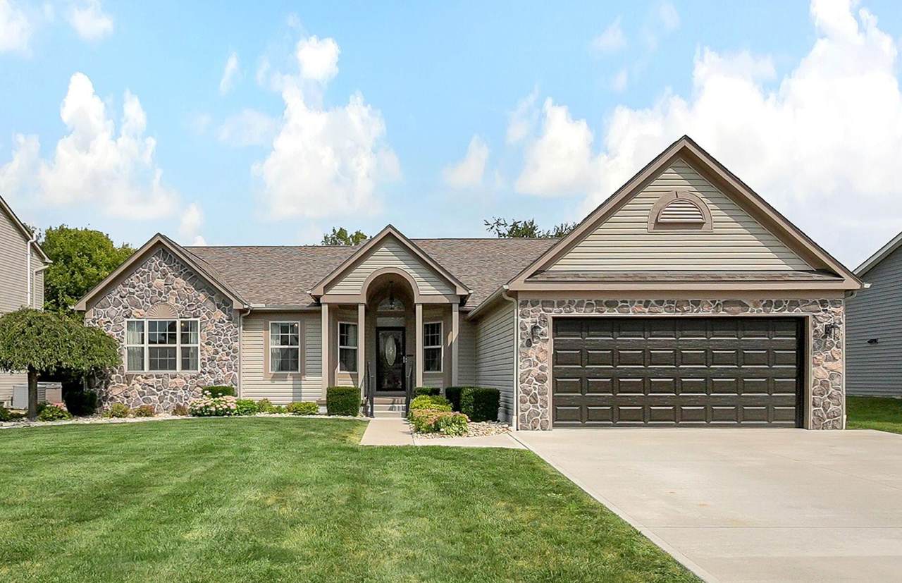344 Victor Drive - Photo 1